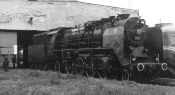 На  БДЖ им свършиха локомотивите, променят разписанието