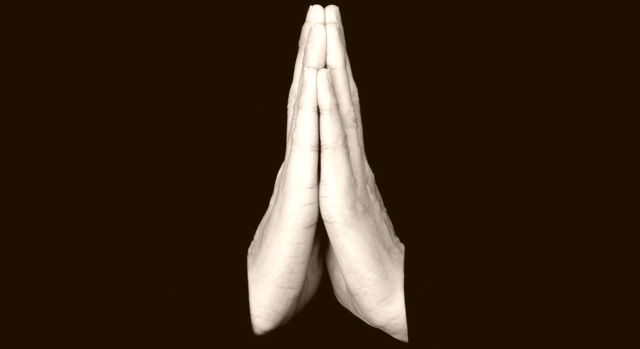 Молитва  от само две думи, ще ви защити от три пагубни чувства