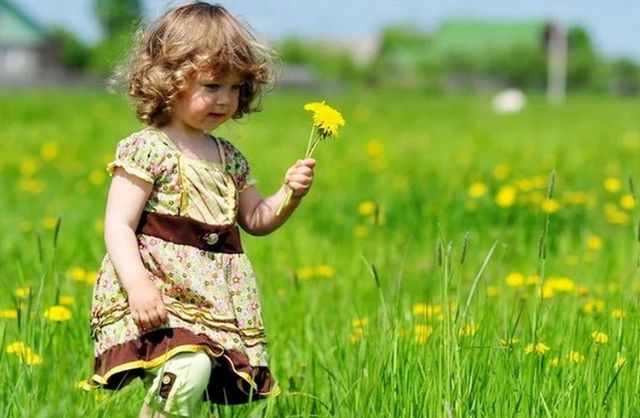 Децата са цветята на живота“. Те го изпълват със смисъл,
