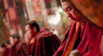Тибетски монаси: тази практика твори чудеса!