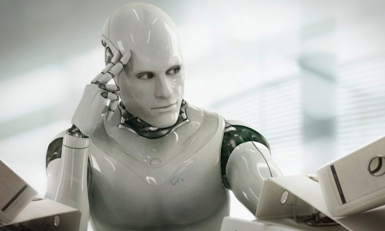 Първият в света „адвокат-робот“ ще защитава клиенти в съда